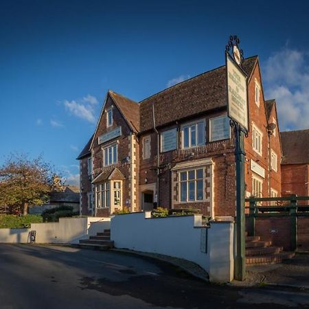 The Beacon & Railway Hotel Stonehouse  Bagian luar foto