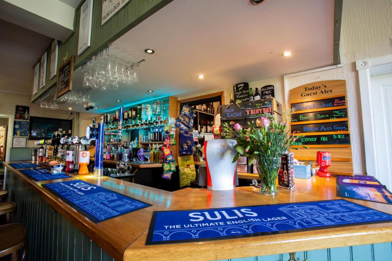 The Beacon & Railway Hotel Stonehouse  Bagian luar foto