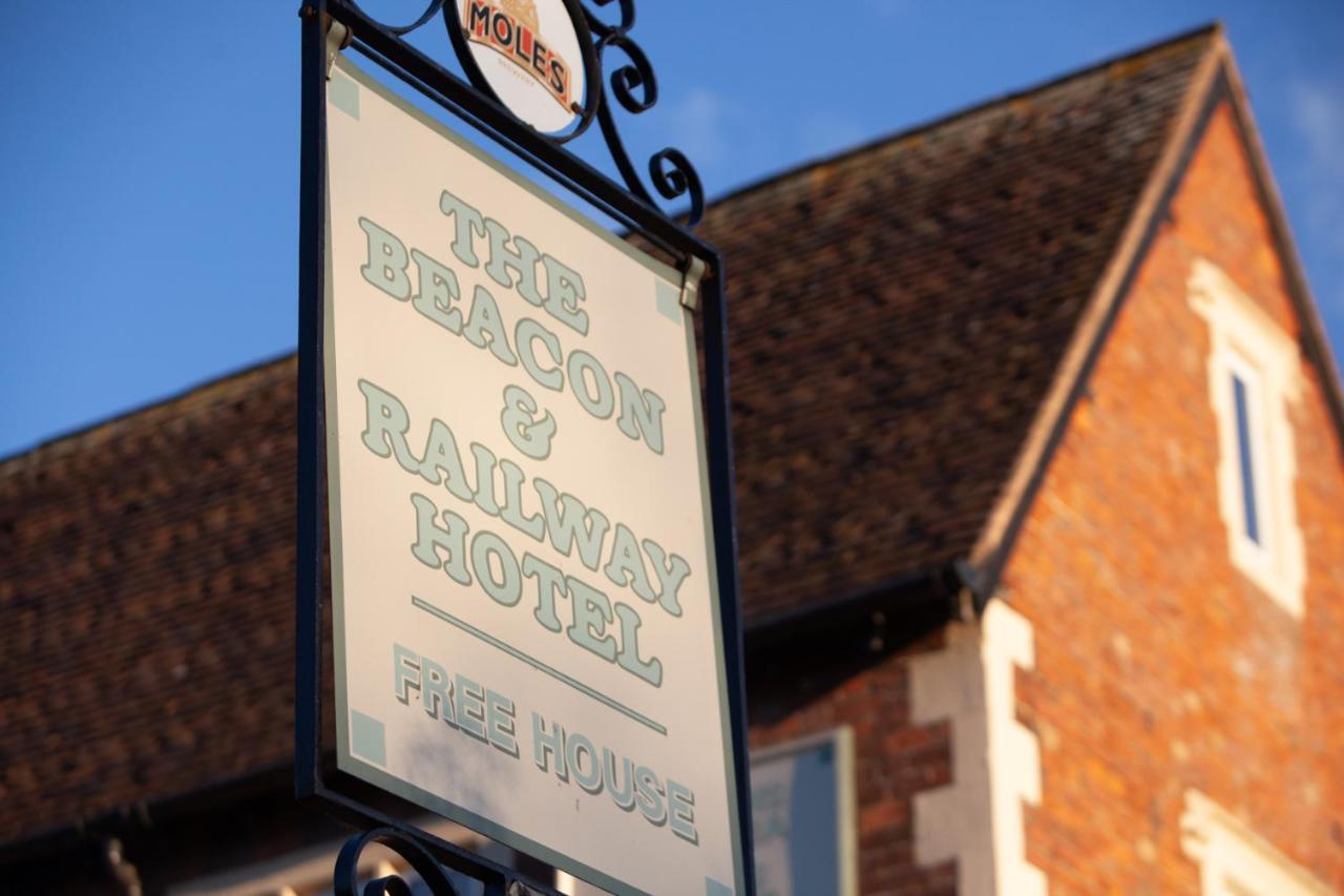 The Beacon & Railway Hotel Stonehouse  Bagian luar foto