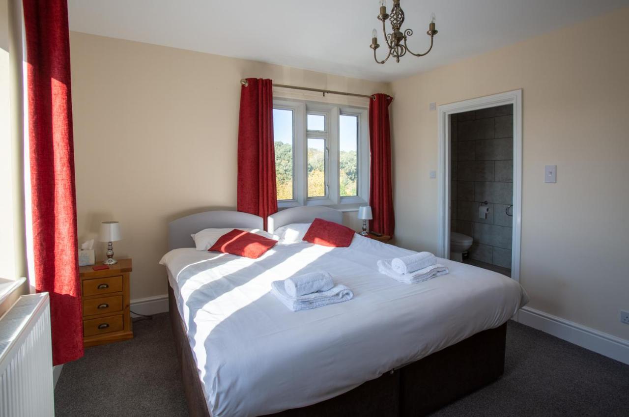 The Beacon & Railway Hotel Stonehouse  Bagian luar foto
